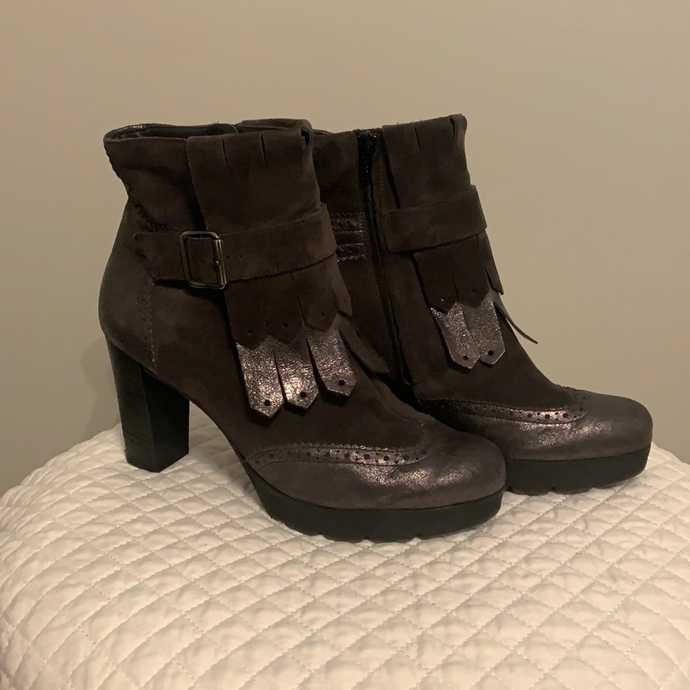 Metallic Grey Suede Heeled Booties by Paul Green. Size 8
